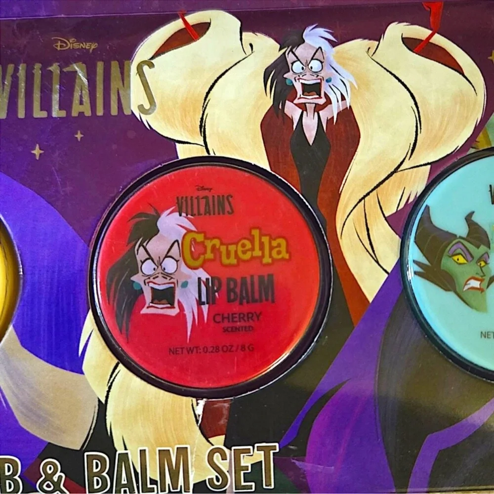 NIB Disney Villains Lip Scrub Set